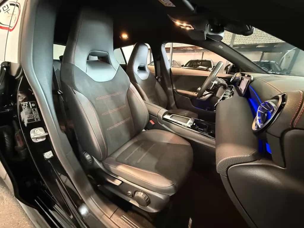 Mercedes-Benz CLA Shooting Brake AMG Line Edition 09/2024-photo-21