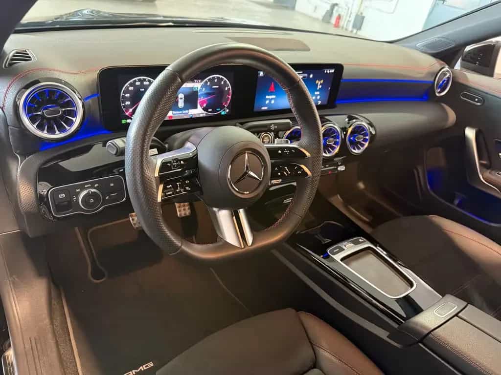 Mercedes-Benz CLA Shooting Brake AMG Line Edition 09/2024-photo-27