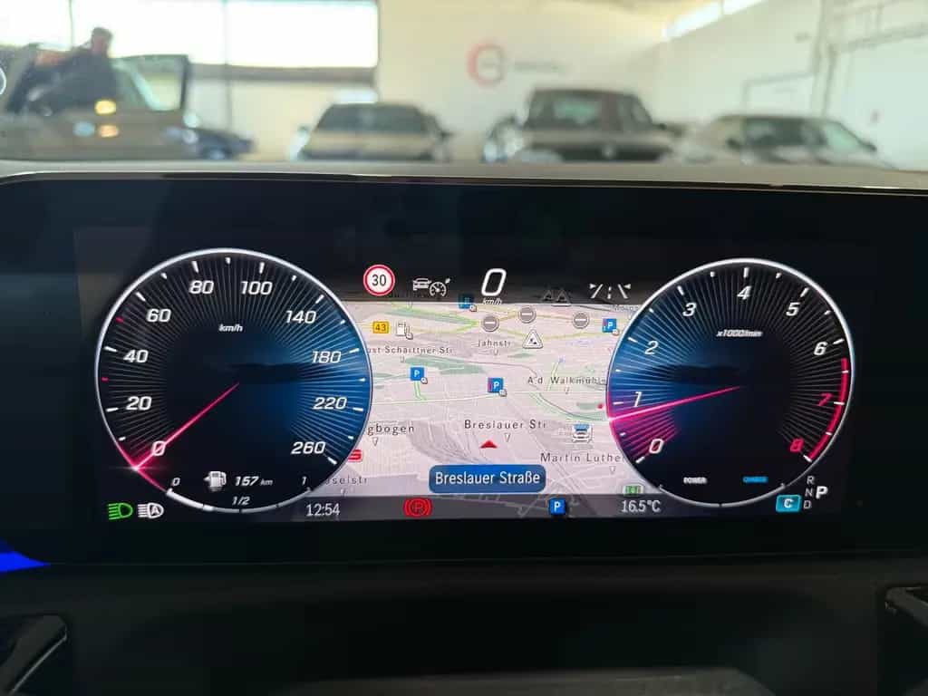 Mercedes-Benz CLA Shooting Brake AMG Line Edition 09/2024-photo-29