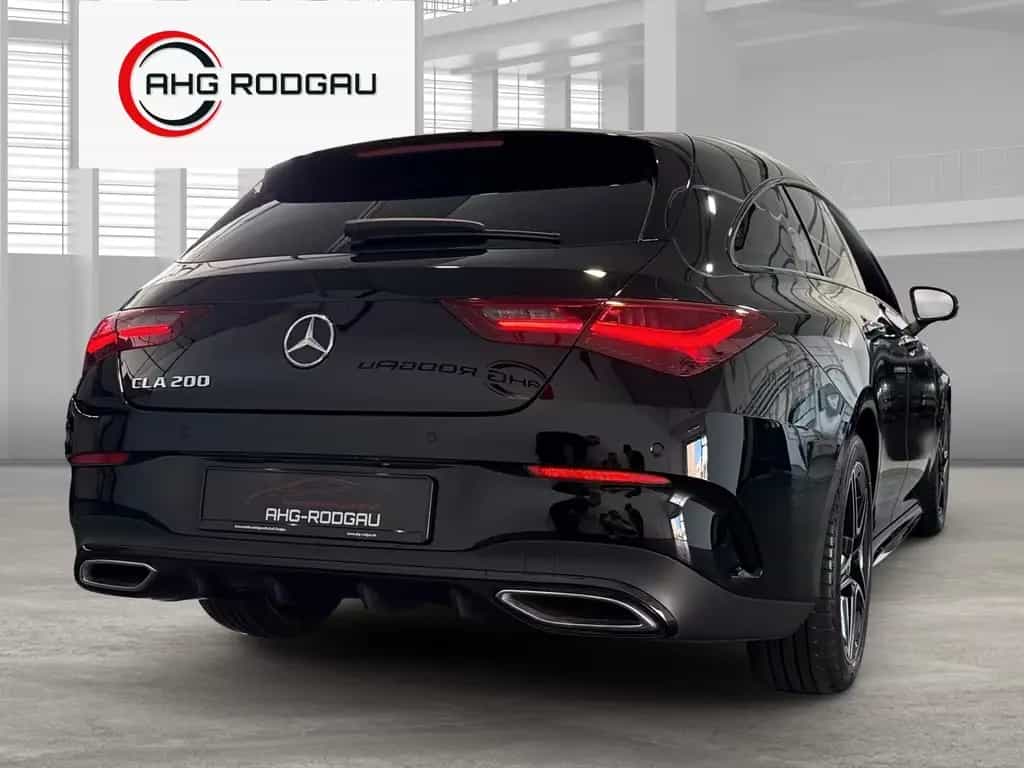 Mercedes-Benz CLA Shooting Brake AMG Line Edition 09/2024-photo-3