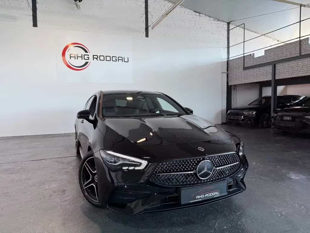Mercedes-Benz CLA Shooting Brake AMG Line Edition 09/2024-photo-4