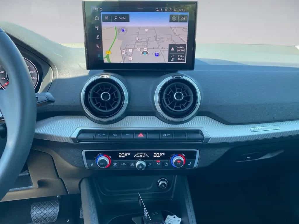 Audi Q2 S line 35 TFSI S line Navi plus Rückfahrkamer 07/2025-photo-16