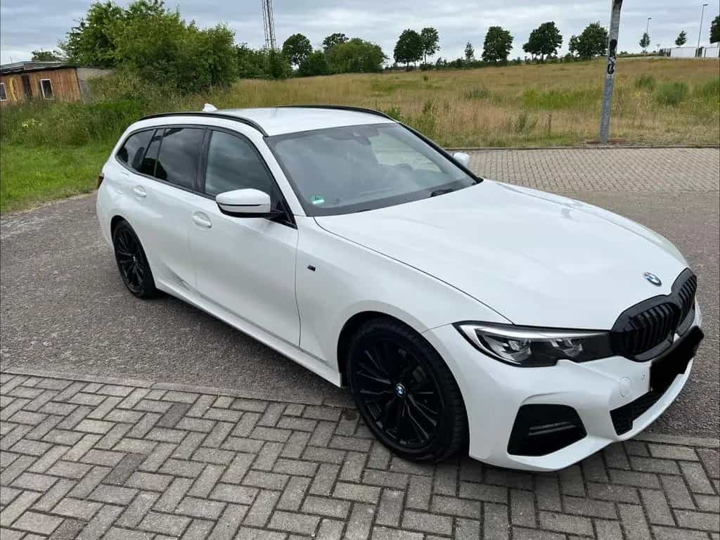 BMW 320 d Touring M Paket Sport Autom. Garantie 05/28 02/2020-photo-4