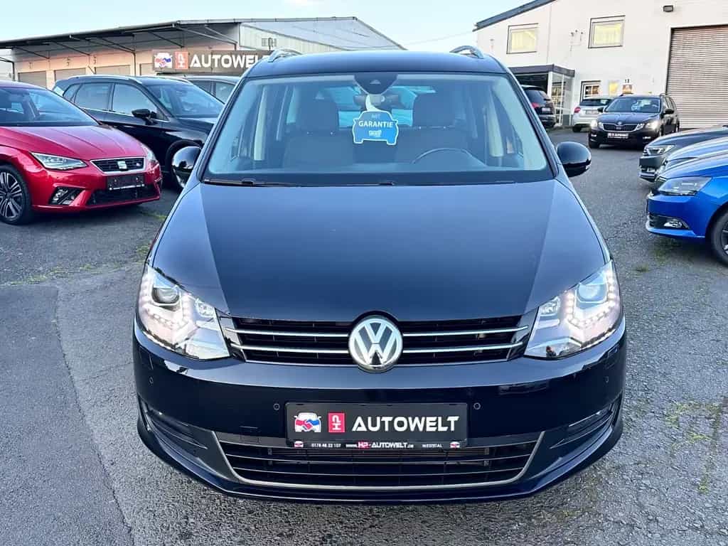 Volkswagen Sharan 177PS DSG IQ.DRIVE ACC AHK Navi Kamera 07/2019-photo-1