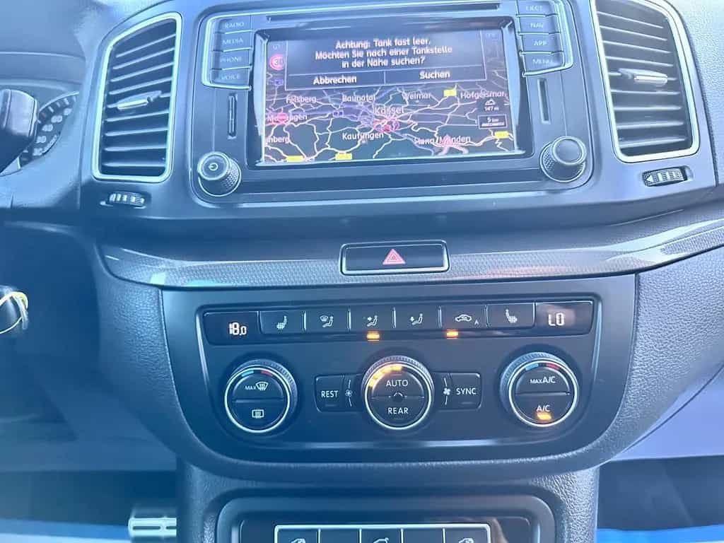 Volkswagen Sharan 177PS DSG IQ.DRIVE ACC AHK Navi Kamera 07/2019-photo-20