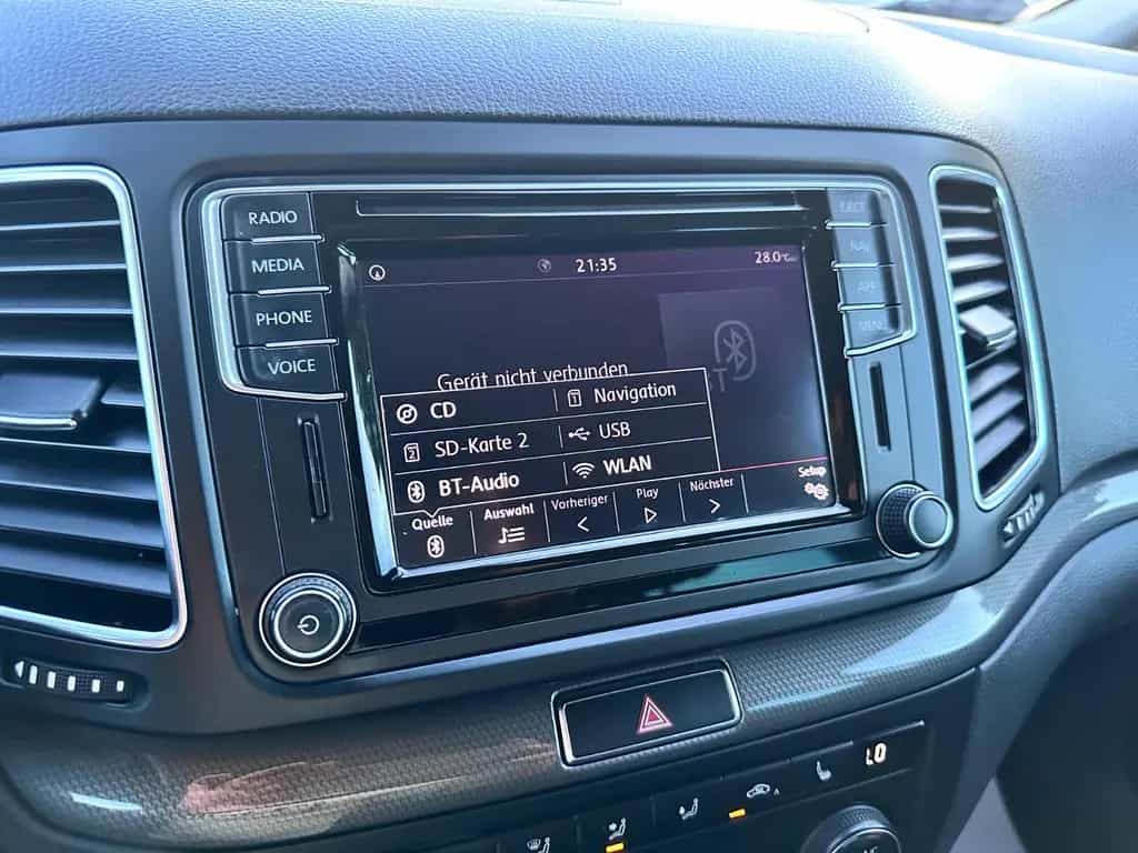 Volkswagen Sharan 177PS DSG IQ.DRIVE ACC AHK Navi Kamera 07/2019-photo-24