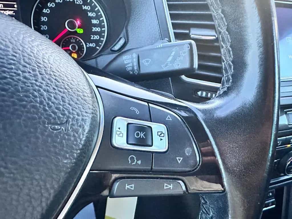 Volkswagen Sharan 177PS DSG IQ.DRIVE ACC AHK Navi Kamera 07/2019-photo-46
