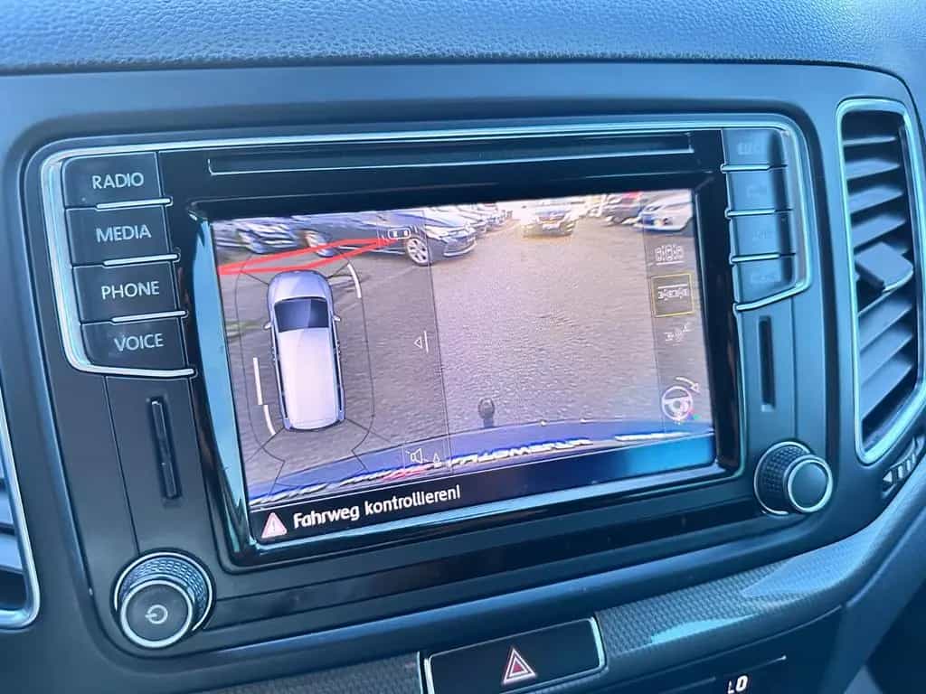Volkswagen Sharan 177PS DSG IQ.DRIVE ACC AHK Navi Kamera 07/2019-photo-47