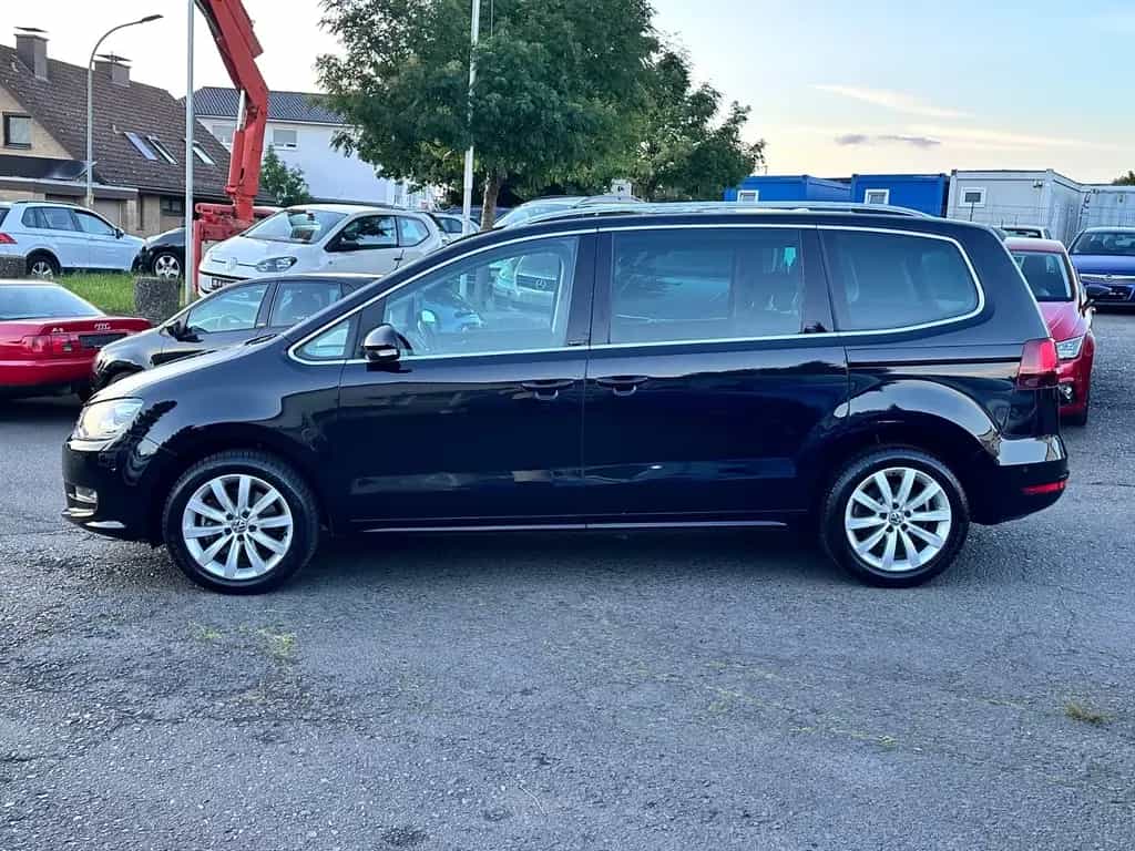 Volkswagen Sharan 177PS DSG IQ.DRIVE ACC AHK Navi Kamera 07/2019-photo-8