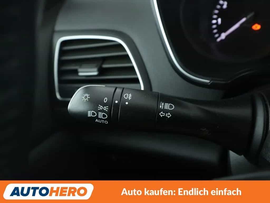 Renault Megane 1.2 TCe Energy Play *LED*TEMPO*KLIMA* 10/2017-photo-26