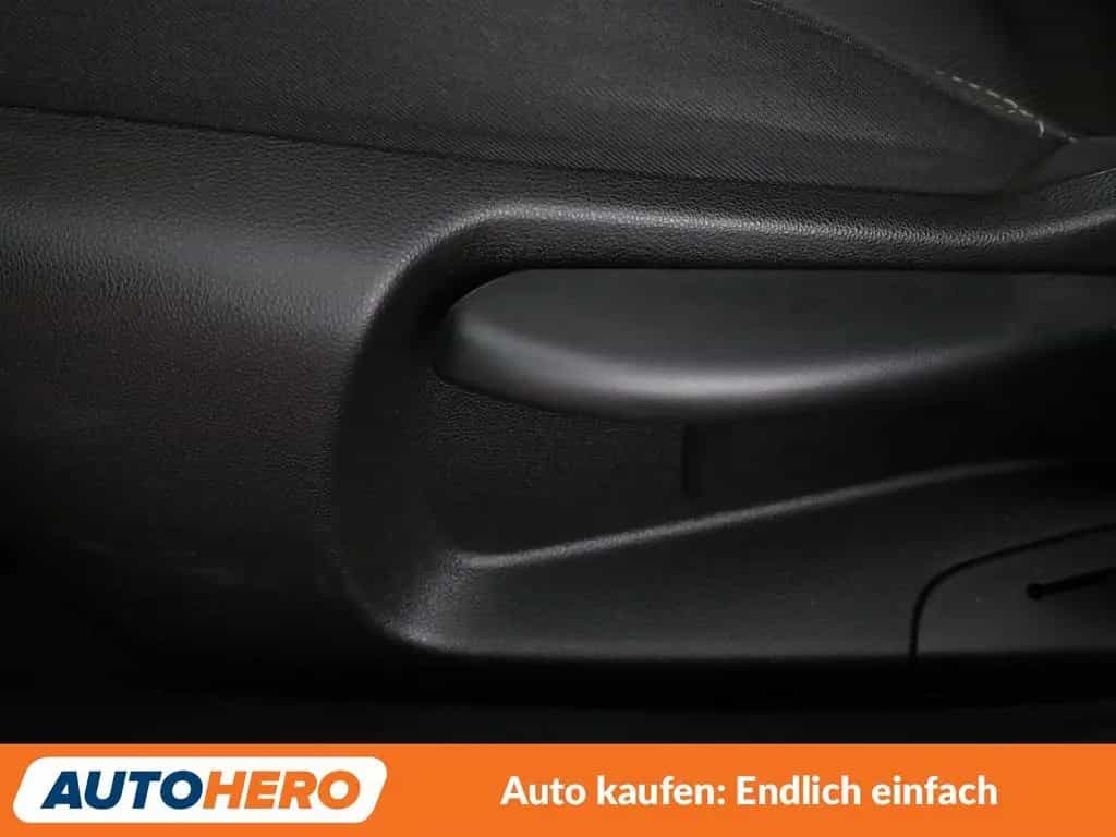 Renault Megane 1.2 TCe Energy Play *LED*TEMPO*KLIMA* 10/2017-photo-28