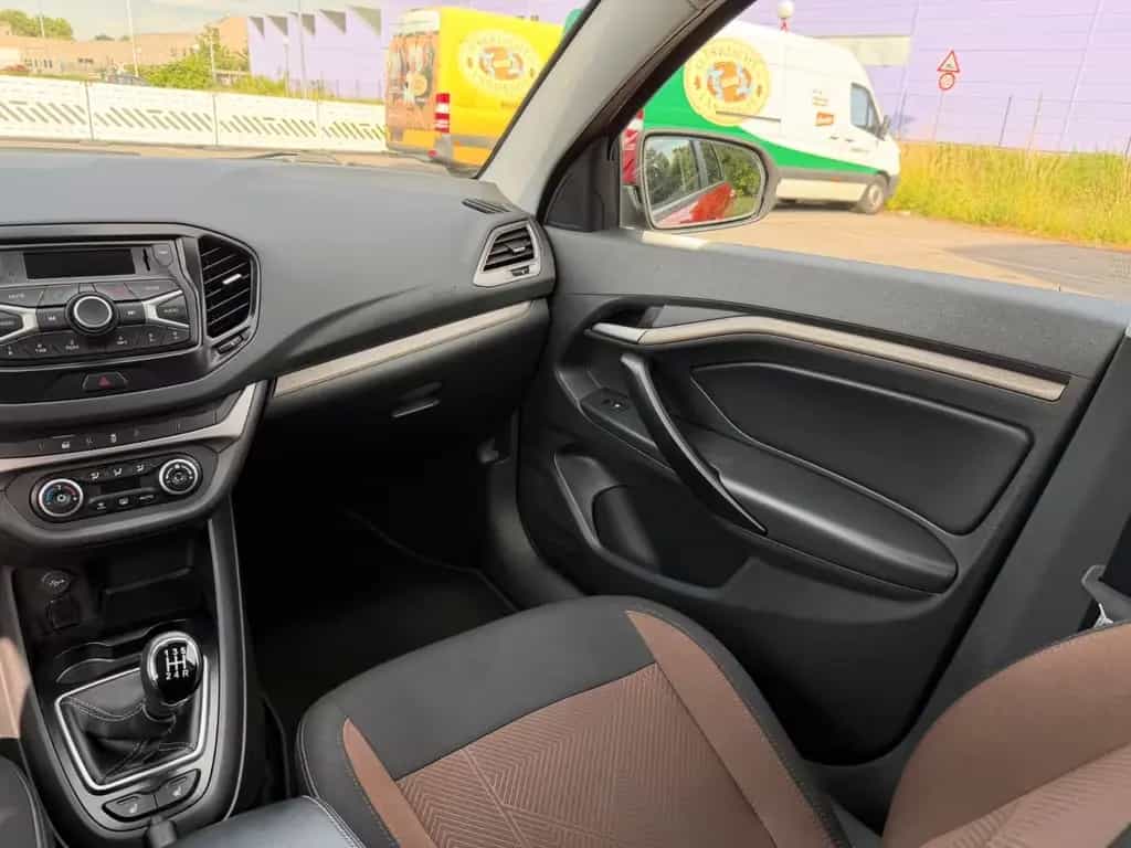 Lada Vesta Norma*Klimaanlage*PDC*SHZ*2.Besitz*TOP* 08/2019-photo-14