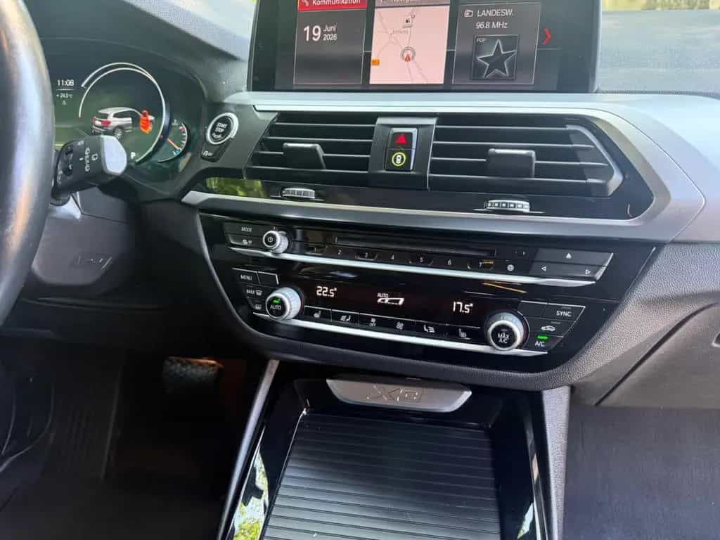 BMW X3 xDrive20d ADVANTAGE M20 Zoll Sport Sitze LED 11/2018-photo-32