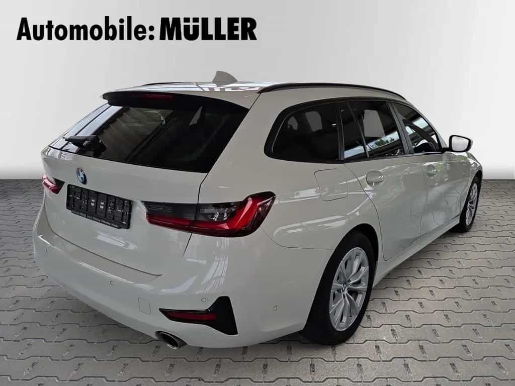 BMW 320 d Touring Advanta Park-Assistent Navi Digita 02/2022-photo-7