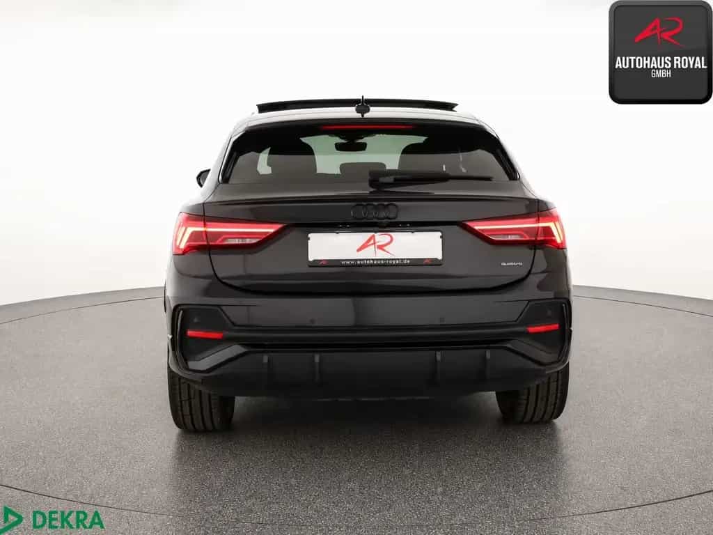 Audi Q3 Sportback 45 TFSI qu 3x S LINE MATRIX,SONOS 10/2023-photo-3