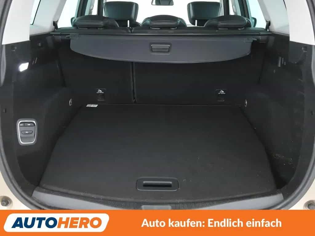 Renault Grand Scenic 1.3 TCe Energy BOSE-Edition *NAVI* 05/2018-photo-17