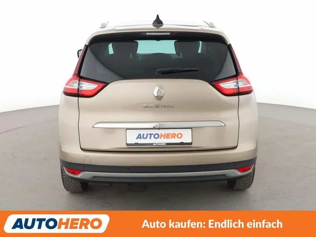 Renault Grand Scenic 1.3 TCe Energy BOSE-Edition *NAVI* 05/2018-photo-4