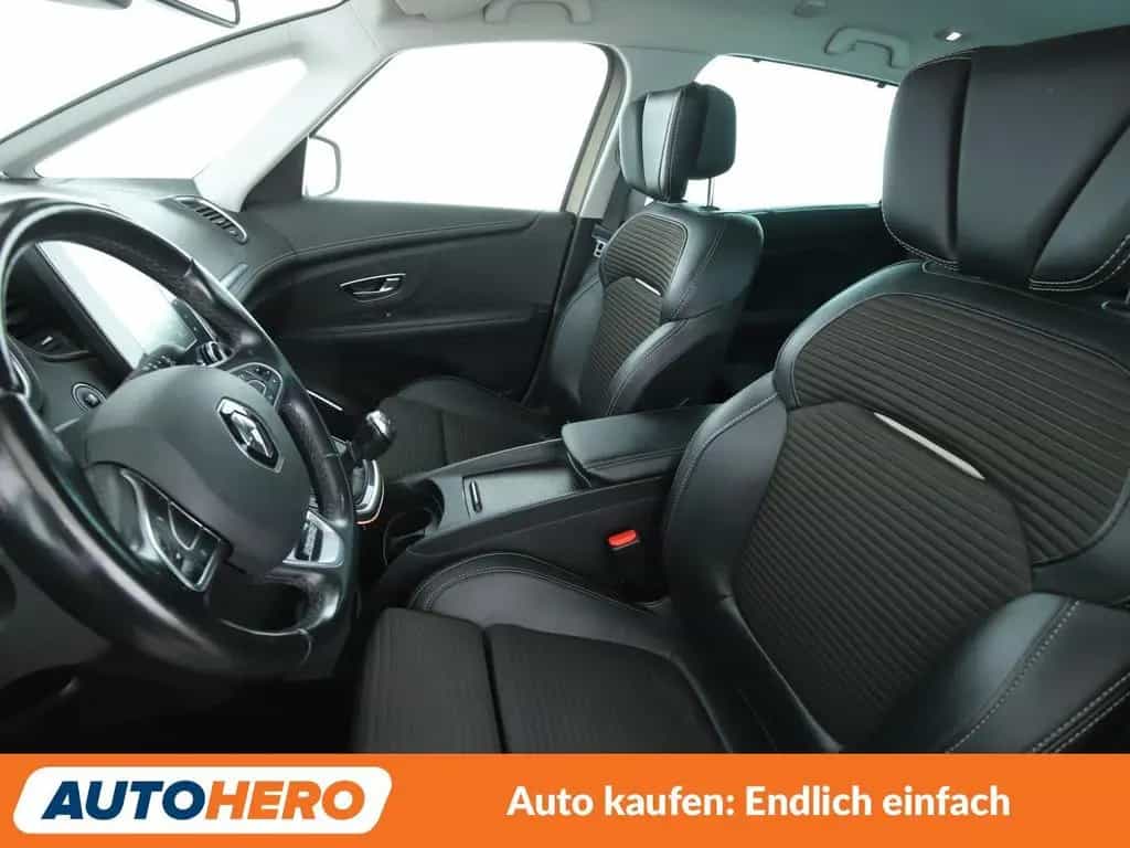 Renault Grand Scenic 1.3 TCe Energy BOSE-Edition *NAVI* 05/2018-photo-9