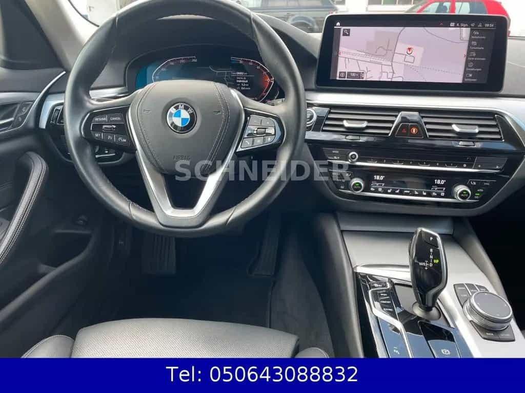 BMW 520 5 Touring 520 d/ 1-Hand 12/2020-photo-16