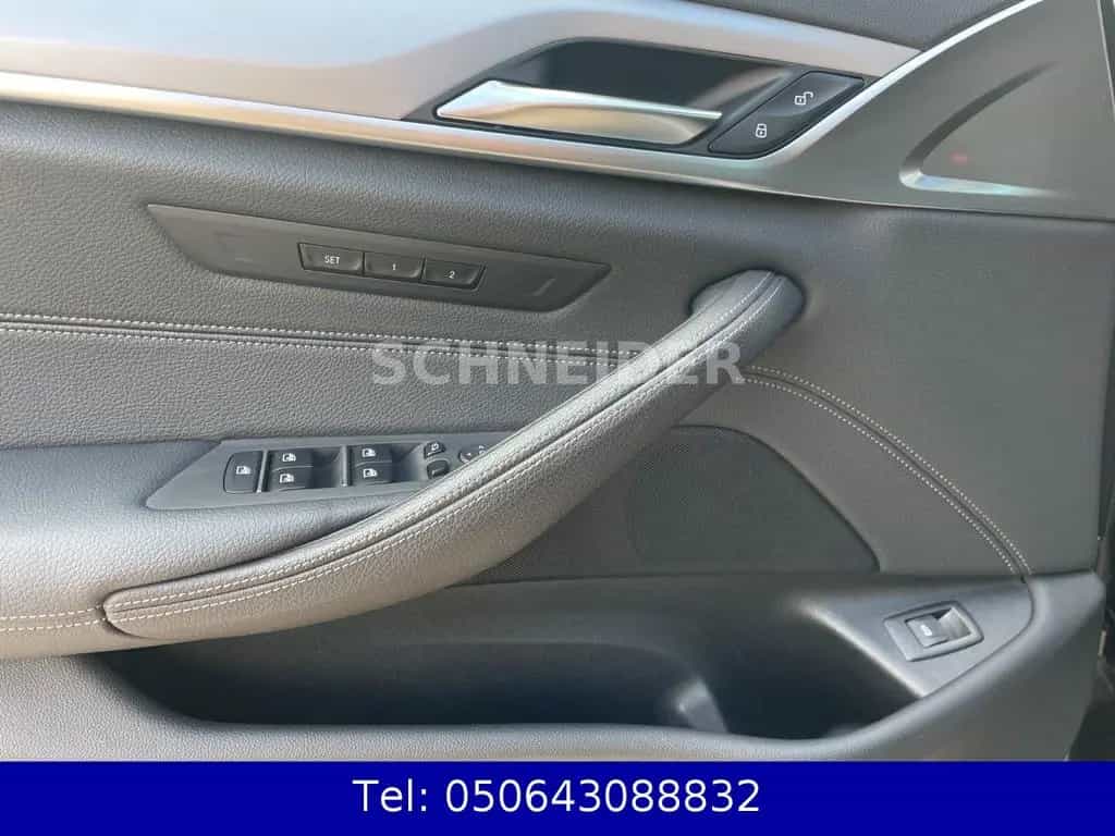 BMW 520 5 Touring 520 d/ 1-Hand 12/2020-photo-19