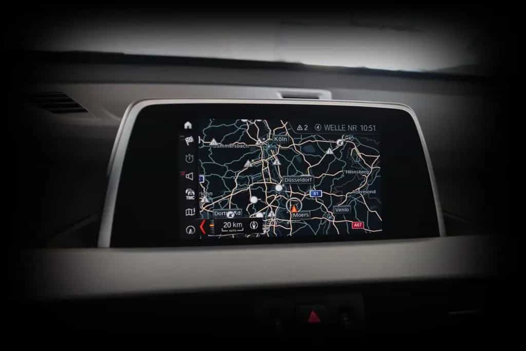 BMW X1 18d *LED*NAVI*SHZ*TEMPOMAT*PDC* 06/2019-photo-11