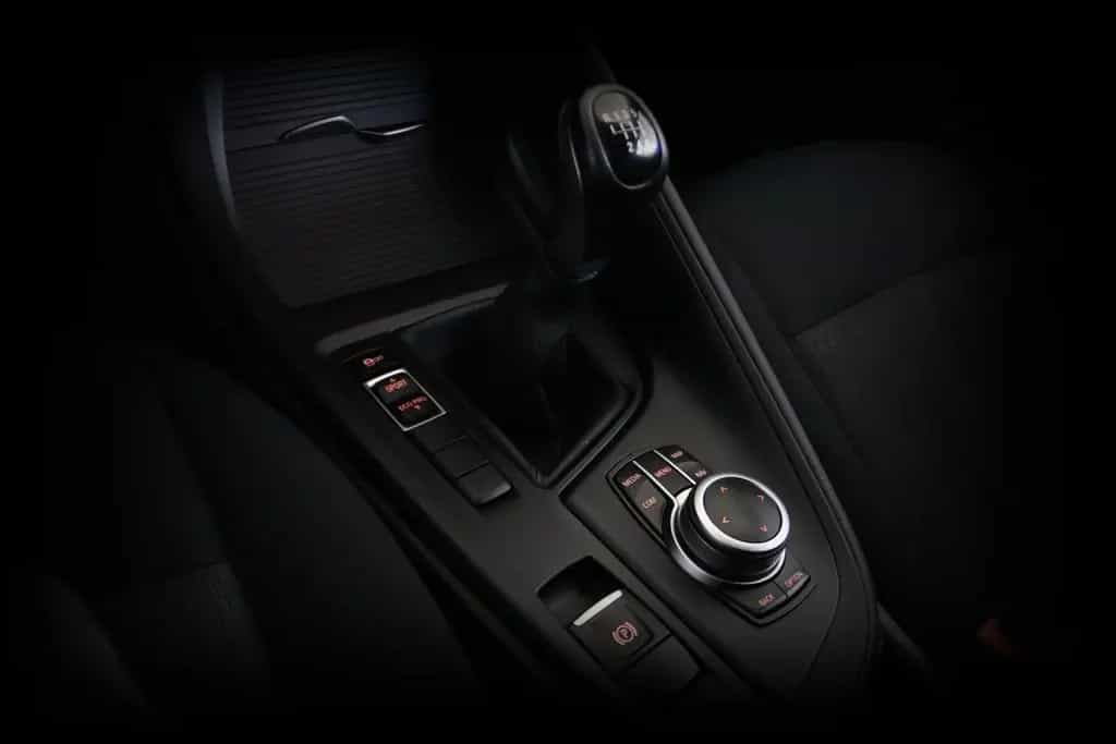 BMW X1 18d *LED*NAVI*SHZ*TEMPOMAT*PDC* 06/2019-photo-13