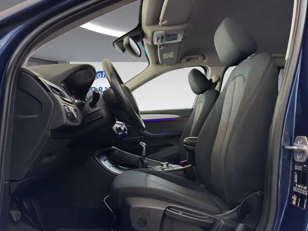 BMW X1 18d *LED*NAVI*SHZ*TEMPOMAT*PDC* 06/2019-photo-15
