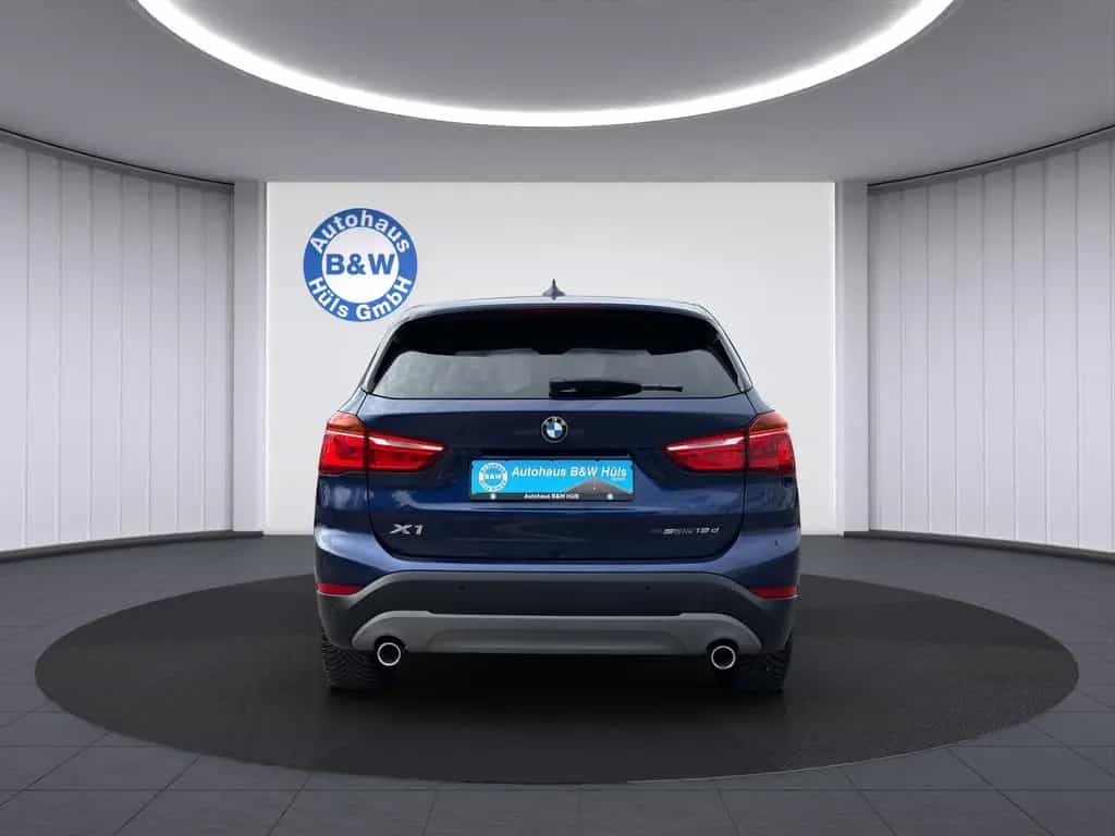 BMW X1 18d *LED*NAVI*SHZ*TEMPOMAT*PDC* 06/2019-photo-6