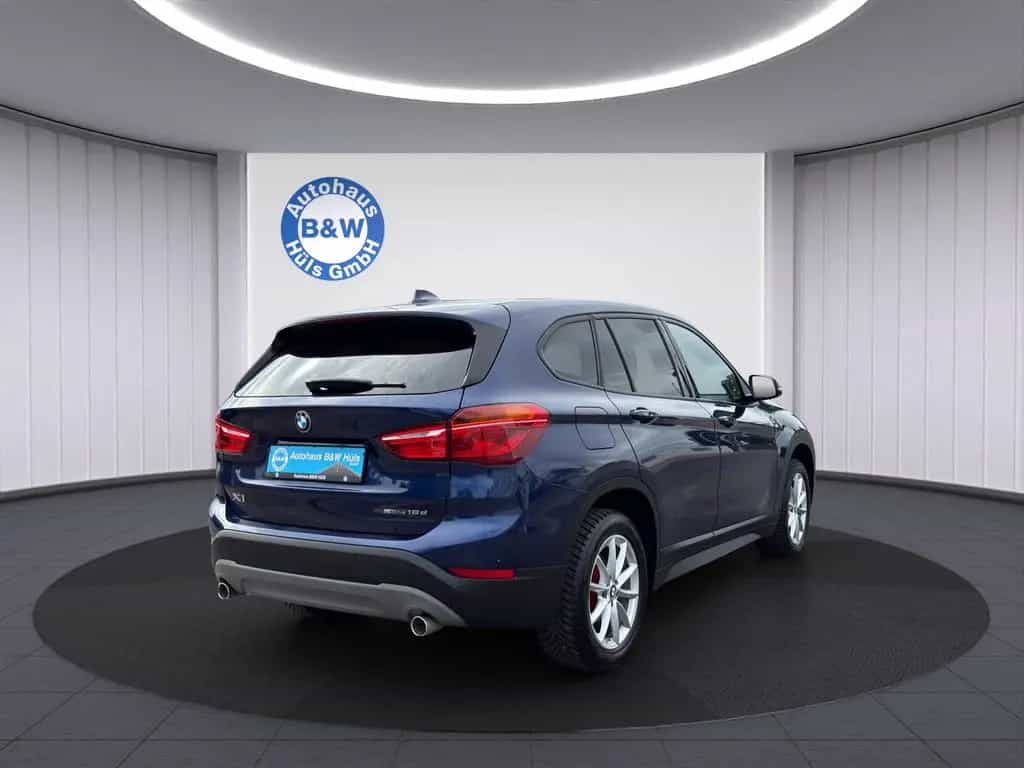 BMW X1 18d *LED*NAVI*SHZ*TEMPOMAT*PDC* 06/2019-photo-7