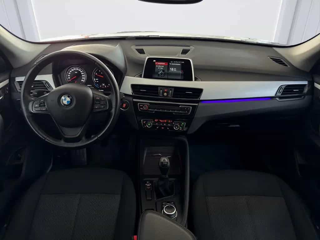BMW X1 18d *LED*NAVI*SHZ*TEMPOMAT*PDC* 06/2019-photo-9