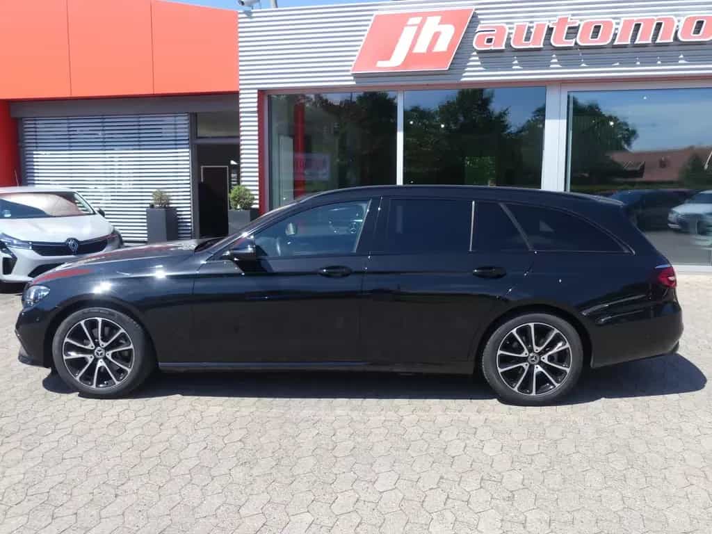 Mercedes-Benz E 220 Panorama*AHK*Kamera*Navi*SHZ*ab 299€ 09/2020-photo-1