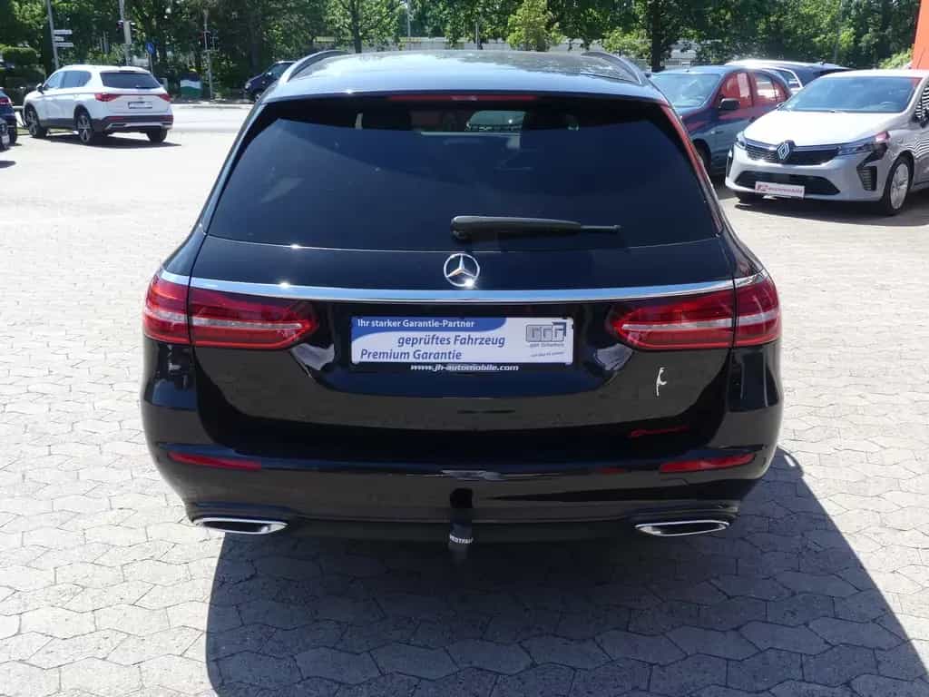 Mercedes-Benz E 220 Panorama*AHK*Kamera*Navi*SHZ*ab 299€ 09/2020-photo-3