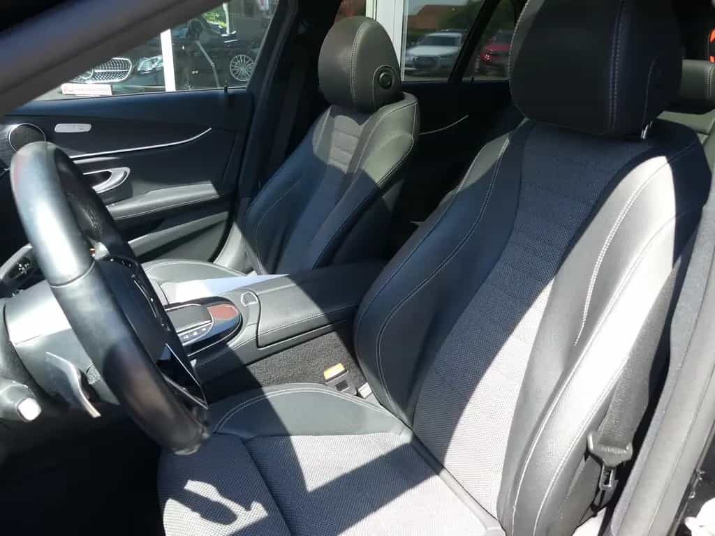 Mercedes-Benz E 220 Panorama*AHK*Kamera*Navi*SHZ*ab 299€ 09/2020-photo-5