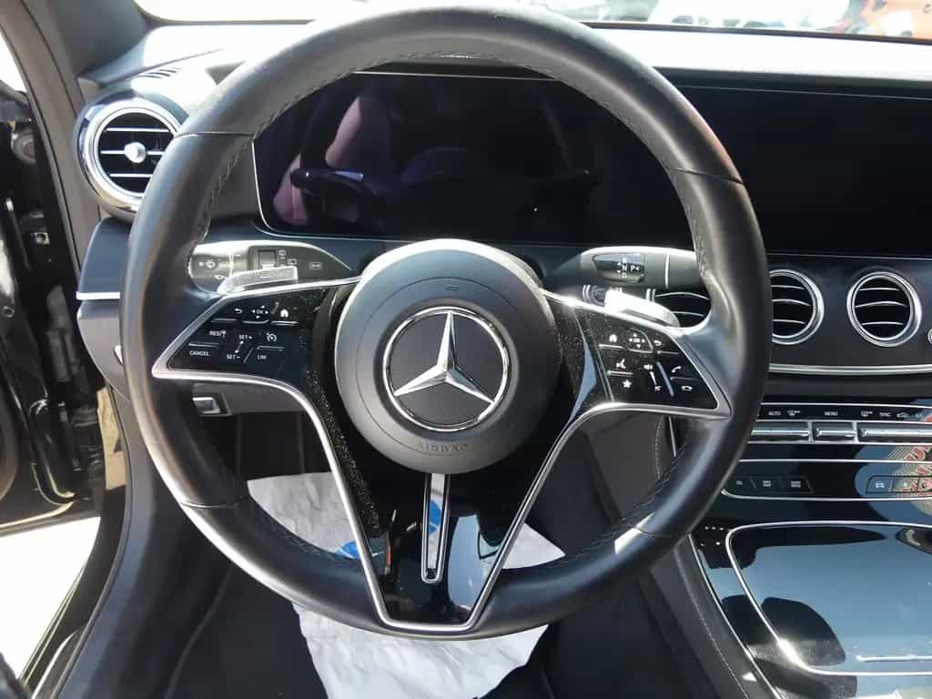 Mercedes-Benz E 220 Panorama*AHK*Kamera*Navi*SHZ*ab 299€ 09/2020-photo-6
