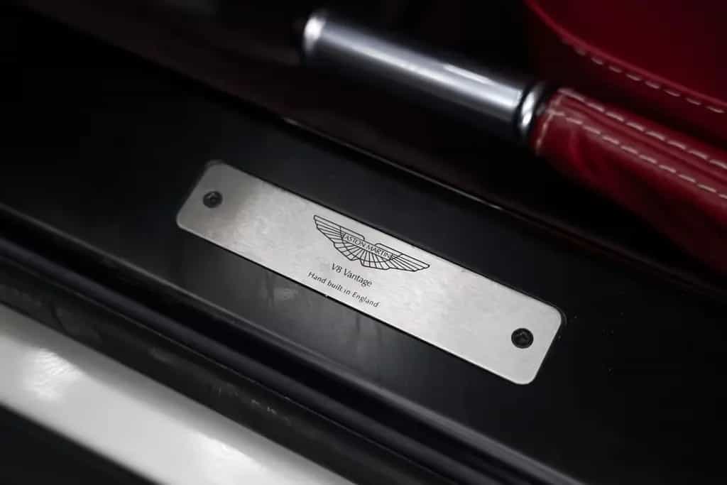 Aston Martin V8 Vantage 4.3l Speedshift|2.owner| 05/2007-photo-12