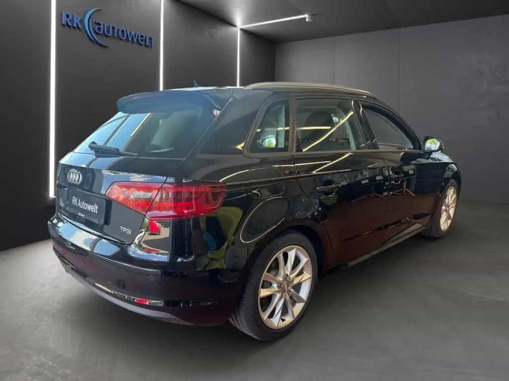 Audi A3 Sportback Ambition 1.4 TSI Xenon Navi AHK Sit 08/2014-photo-3
