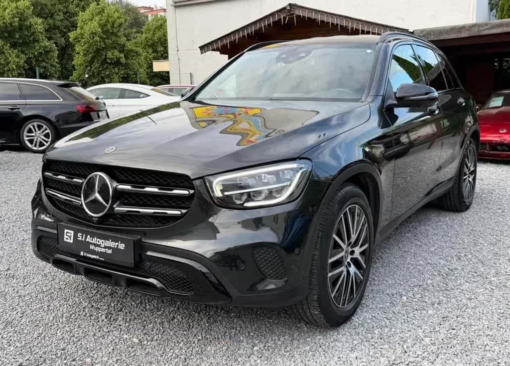 Mercedes-Benz GLC 220 d 4Matic *1Hand*MwSt*Kamera* 10/2019-photo-1