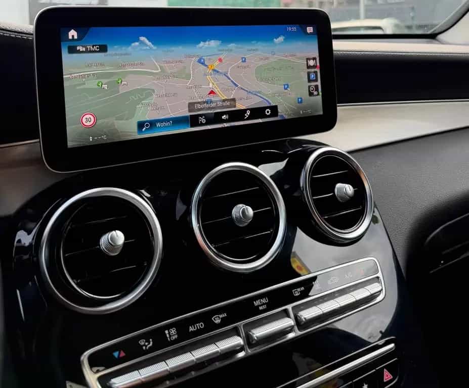 Mercedes-Benz GLC 220 d 4Matic *1Hand*MwSt*Kamera* 10/2019-photo-13