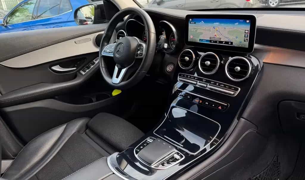 Mercedes-Benz GLC 220 d 4Matic *1Hand*MwSt*Kamera* 10/2019-photo-6