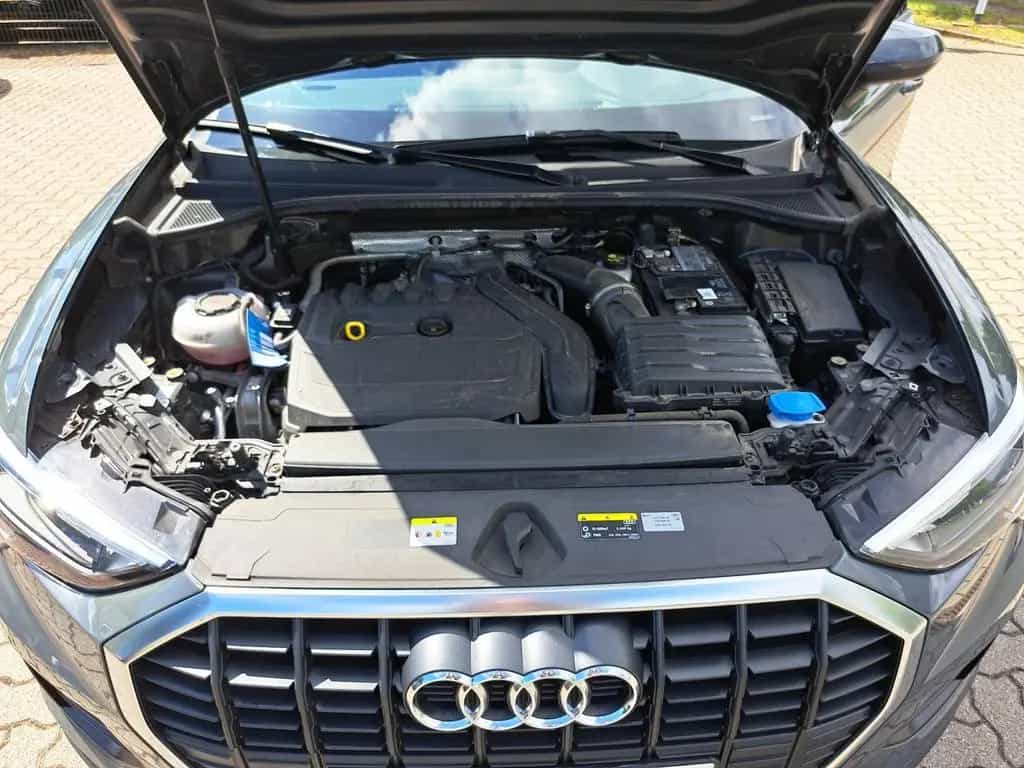 Audi Q3 35 TFSI S tronic PANO NAV APP 19" PDC SHZ 05/2022-photo-21