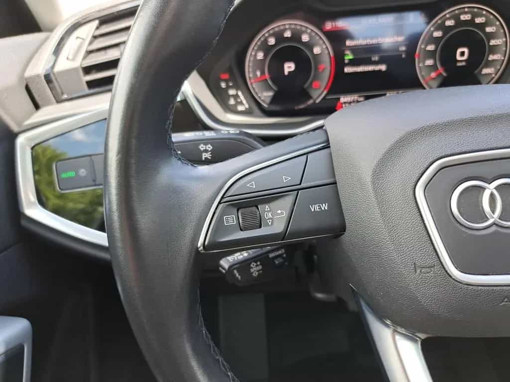 Audi Q3 35 TFSI S tronic PANO NAV APP 19" PDC SHZ 05/2022-photo-24
