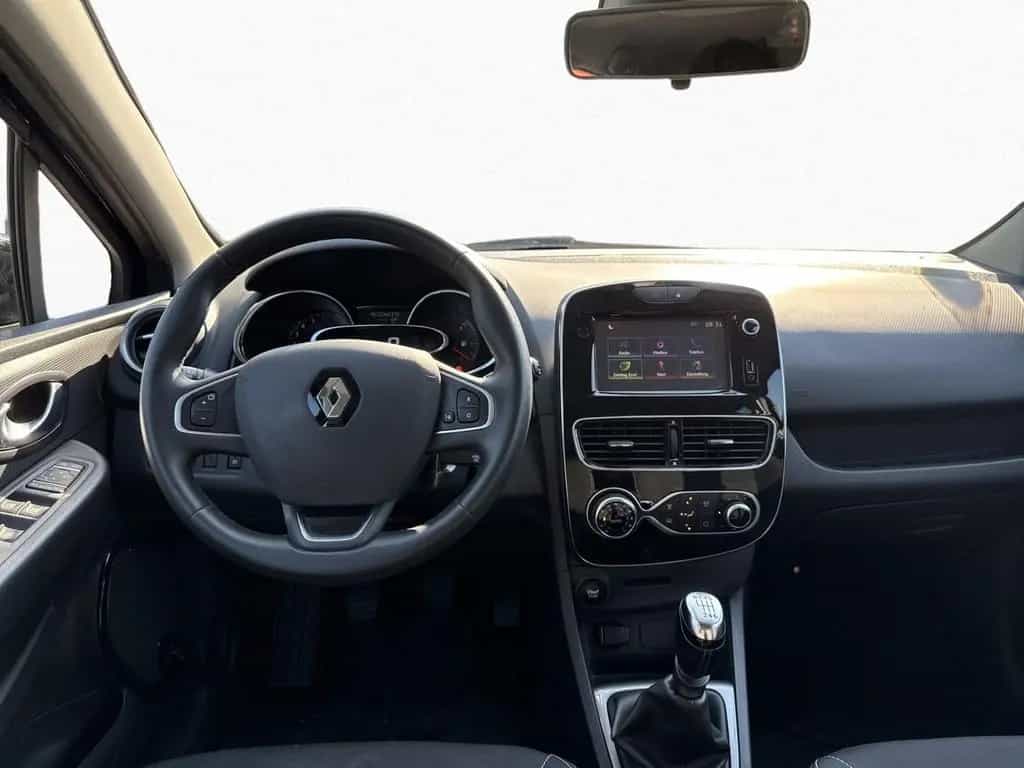 Renault Clio IV 1.2 TCe 120 eco 09/2017-photo-12