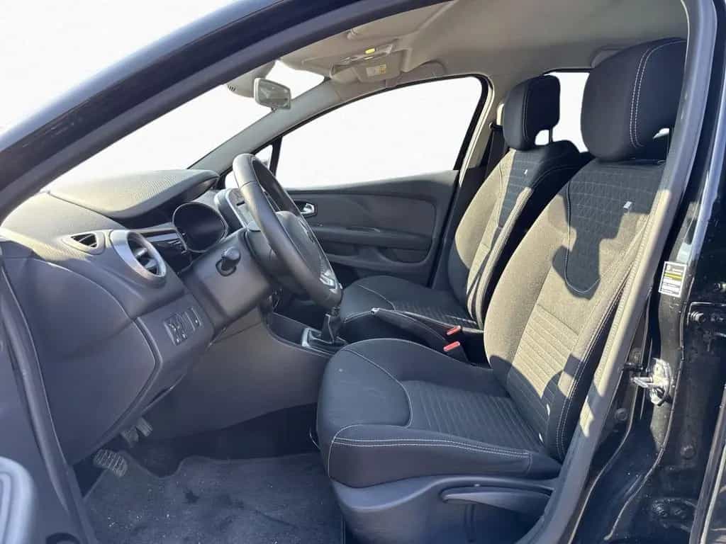 Renault Clio IV 1.2 TCe 120 eco 09/2017-photo-9