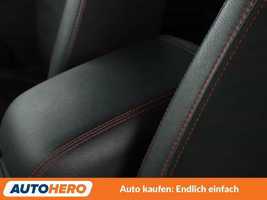 Ford Kuga 2.0 EcoBoost ST-Line Aut.*NAVI*ACC*CAM*PDC* 03/2018-photo-32