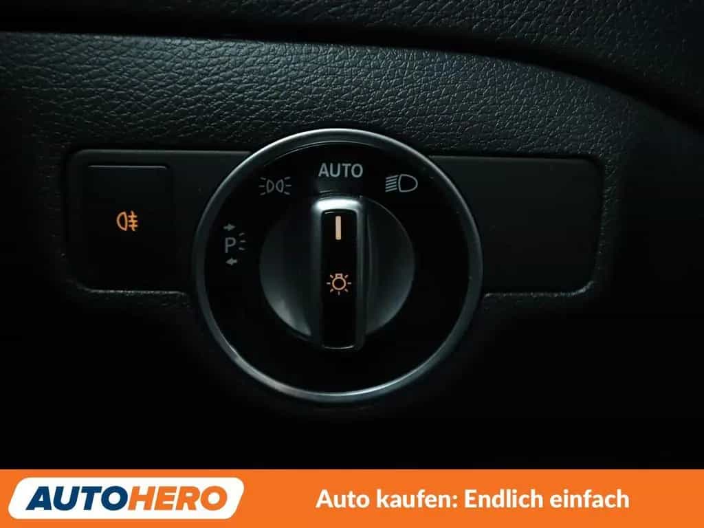 Mercedes-Benz CLA 200 Shooting Brake Urban*NAV*LED*TEMPO*SHZ* 11/2018-photo-24
