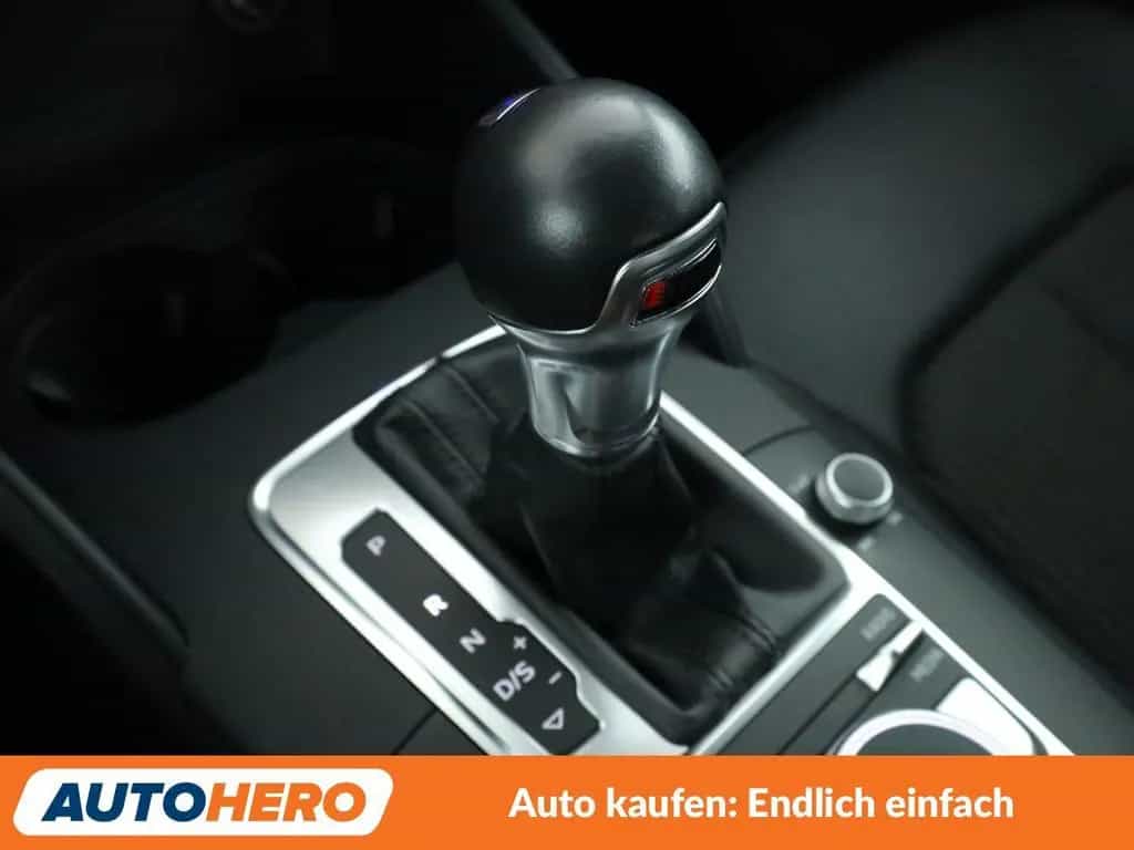 Audi A3 Limousine 1.6 TDI Design Aut.*NAVI*XENON*PDC* 06/2019-photo-26