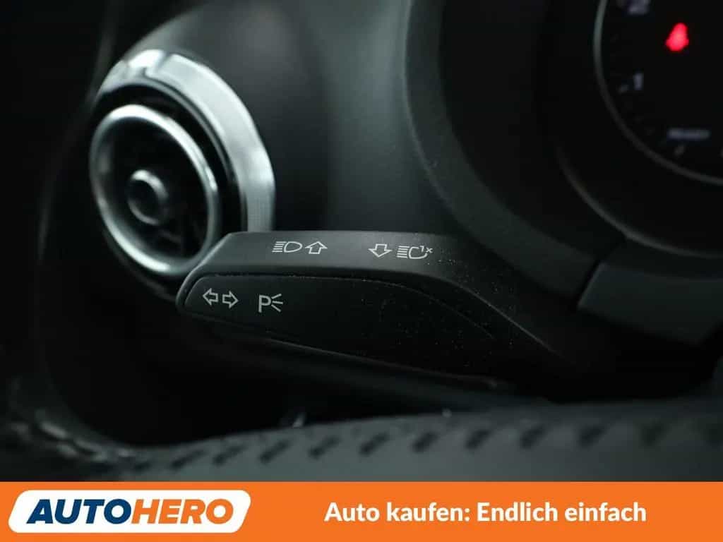 Audi A3 Limousine 1.6 TDI Design Aut.*NAVI*XENON*PDC* 06/2019-photo-30