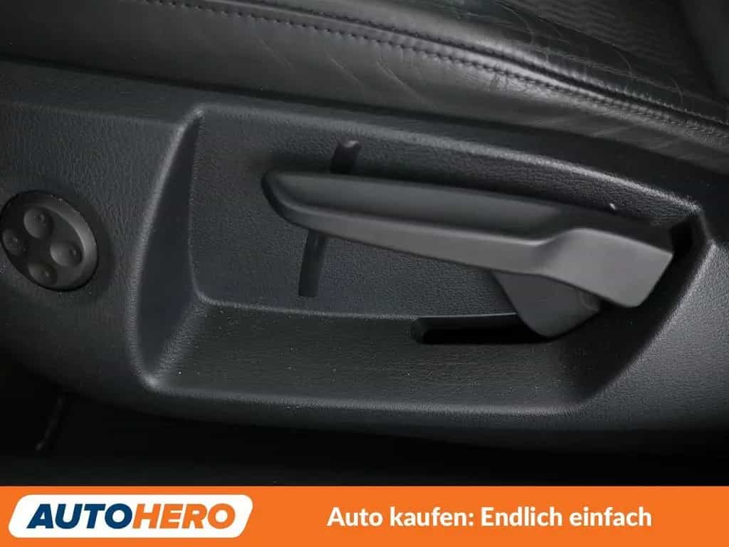Audi A3 Limousine 1.6 TDI Design Aut.*NAVI*XENON*PDC* 06/2019-photo-34