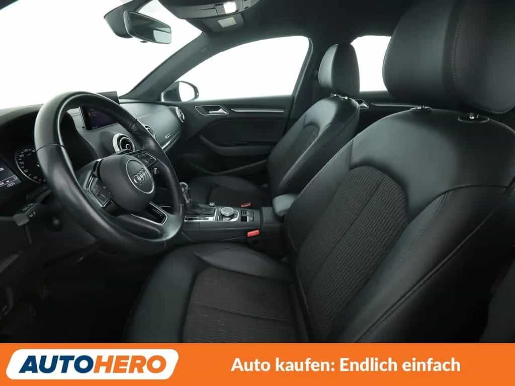 Audi A3 Limousine 1.6 TDI Design Aut.*NAVI*XENON*PDC* 06/2019-photo-9