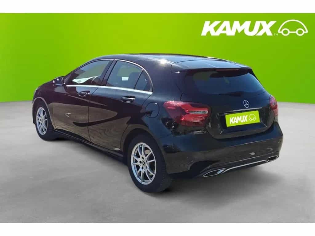 Mercedes-Benz A 200 7G-DCT Urban+LED+NAVI+TEMPO+PDC+KLIMA 12/2017-photo-11